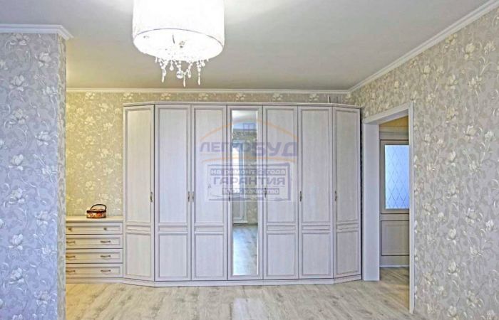 foto-otdelka-spalni-v-2-komnatnoj-kvartire-v-chernigove-1