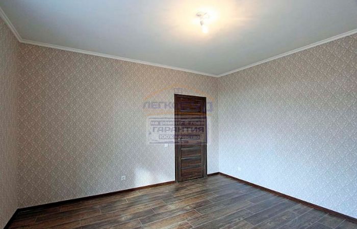 foto-remonta-2-komnatnoj-studii-gostinaya