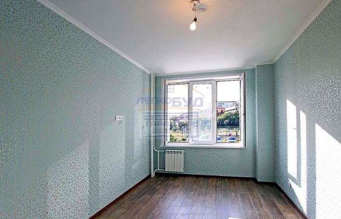 foto-remonta-2-komnatnoj-studii-spalnya-1